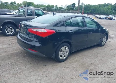2014 Kia Forte Lx z USA, uszkodzony, nr VIN KNAFK4A63E5185389